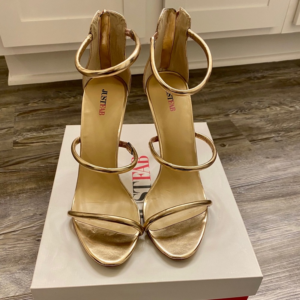 Womens sandals